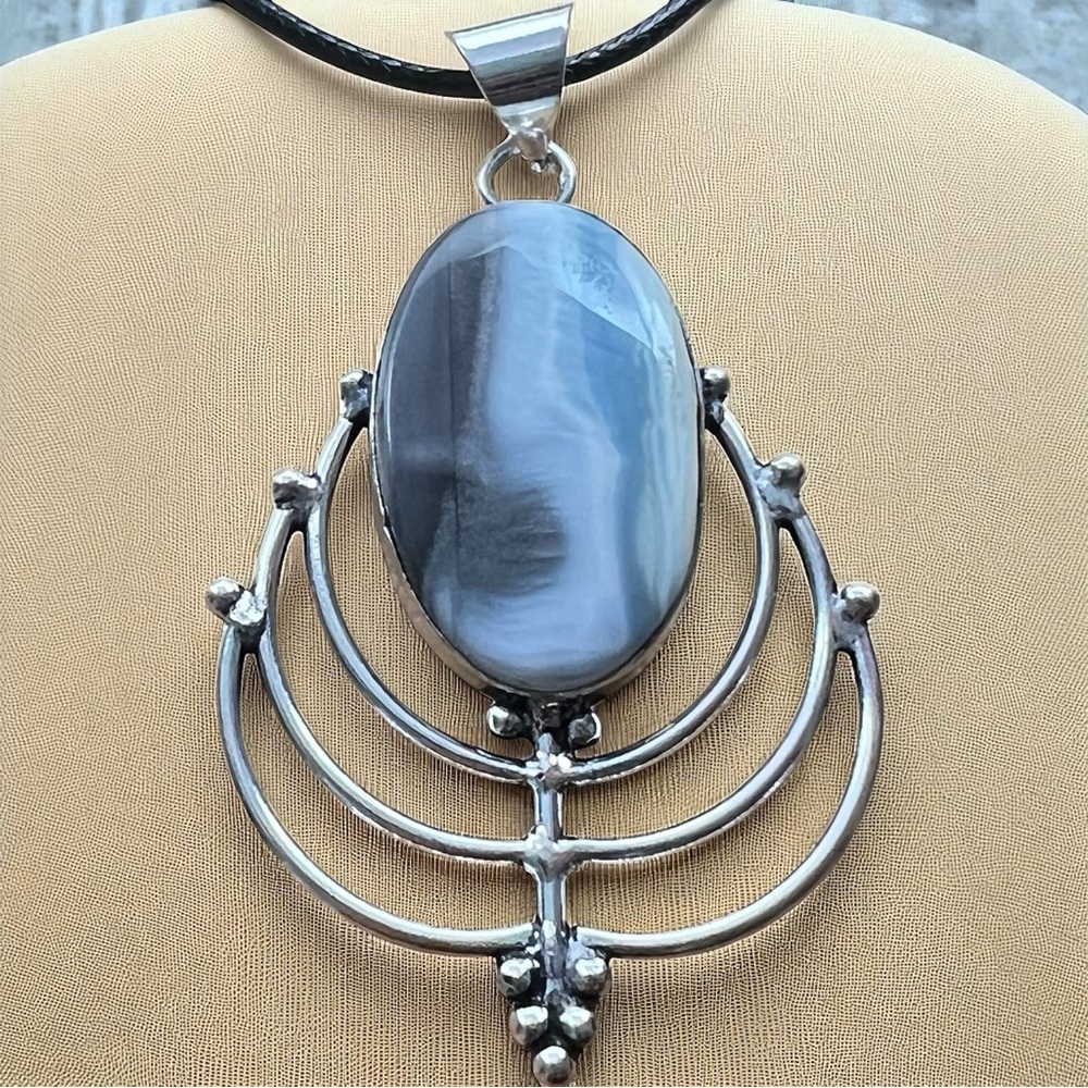 New Unique Blue Owyhee Opal Stone Silver Overlay Pendant Necklace with Cord